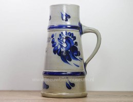 leeuw bier keulse pot versie 2 zij